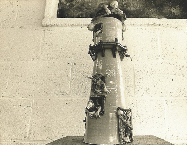 Toren van Babel (Serie Gedraaide potten). Hella de Jonge, 1977. Keramiek.